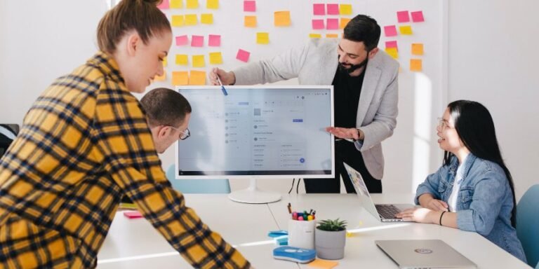Como melhorar a comunicação com a equipe de vendas